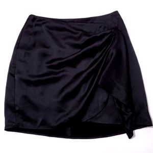 NWT Express Women’s Black Mini Skirt Faux Wrap Size 6 New Party Cocktail